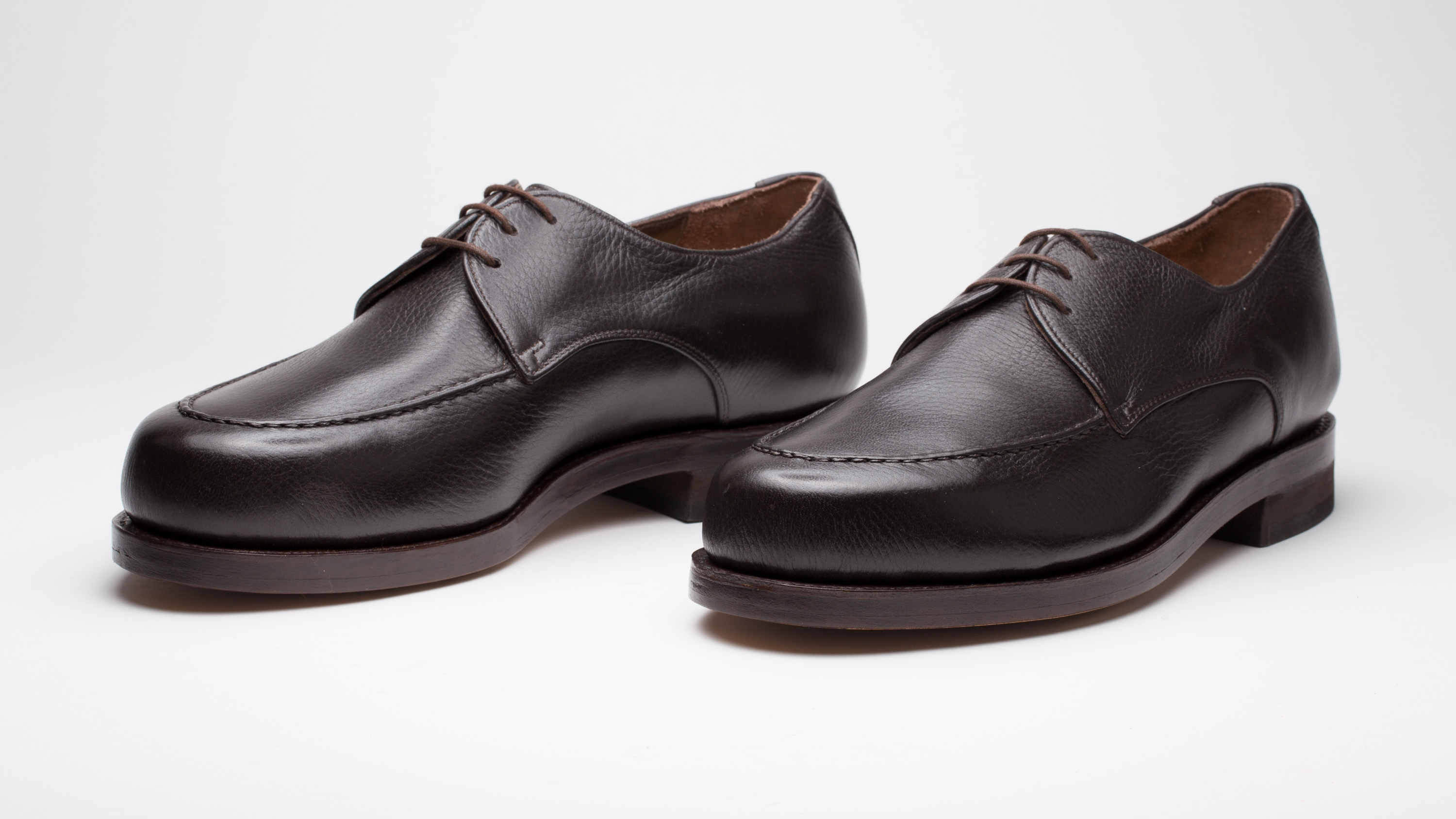 Norweger Herren Maßschuhe aus braunem Elchleder